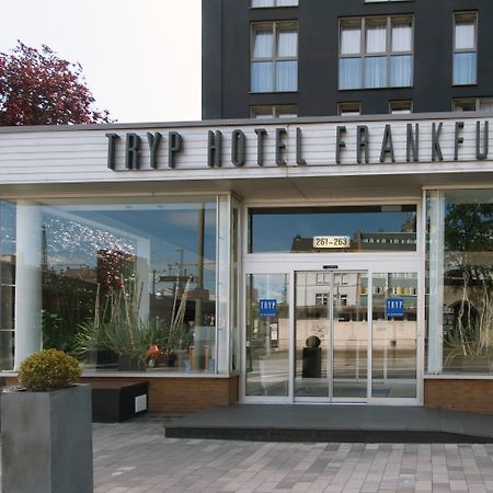 Tryp By Wyndham Frankfurt Hotell Frankfurt am Main Exteriör bild