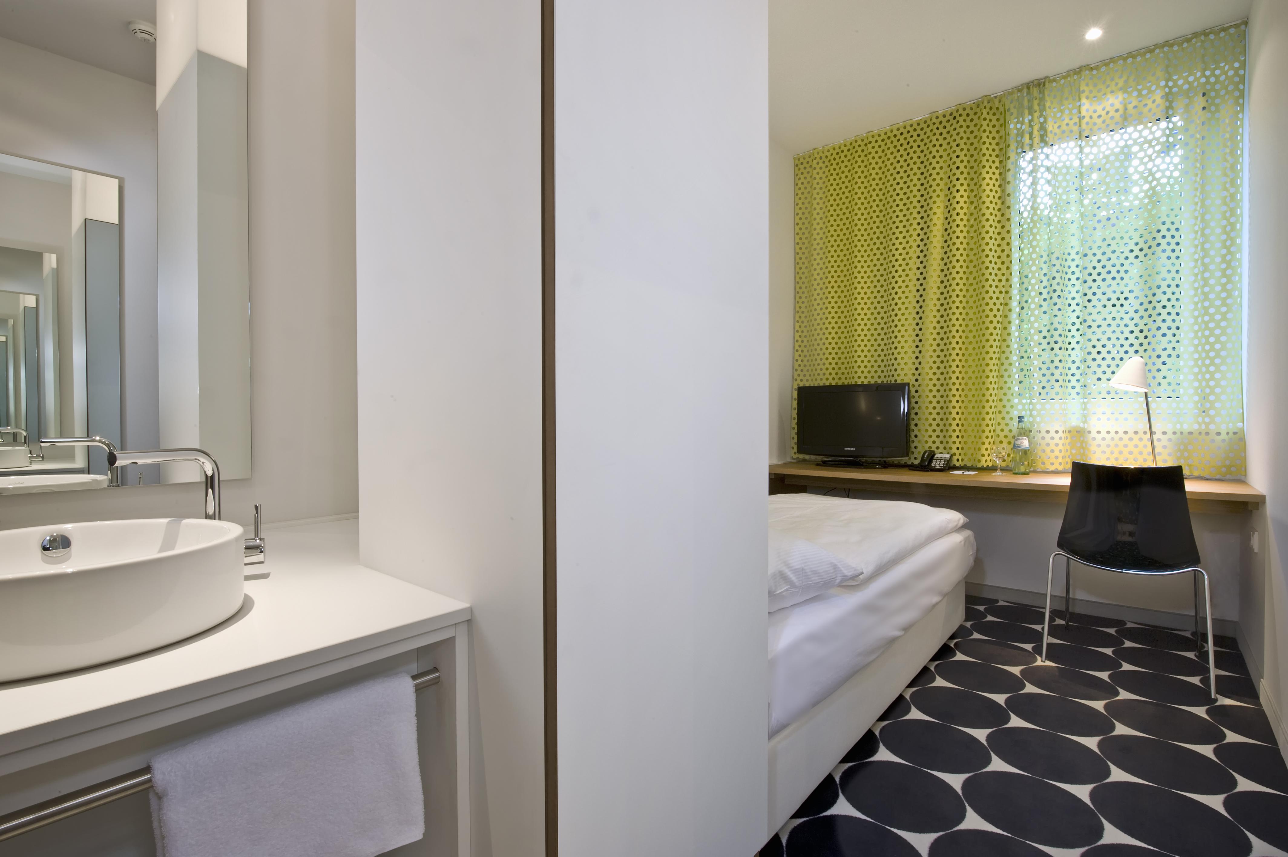 Tryp By Wyndham Frankfurt Hotell Frankfurt am Main Exteriör bild