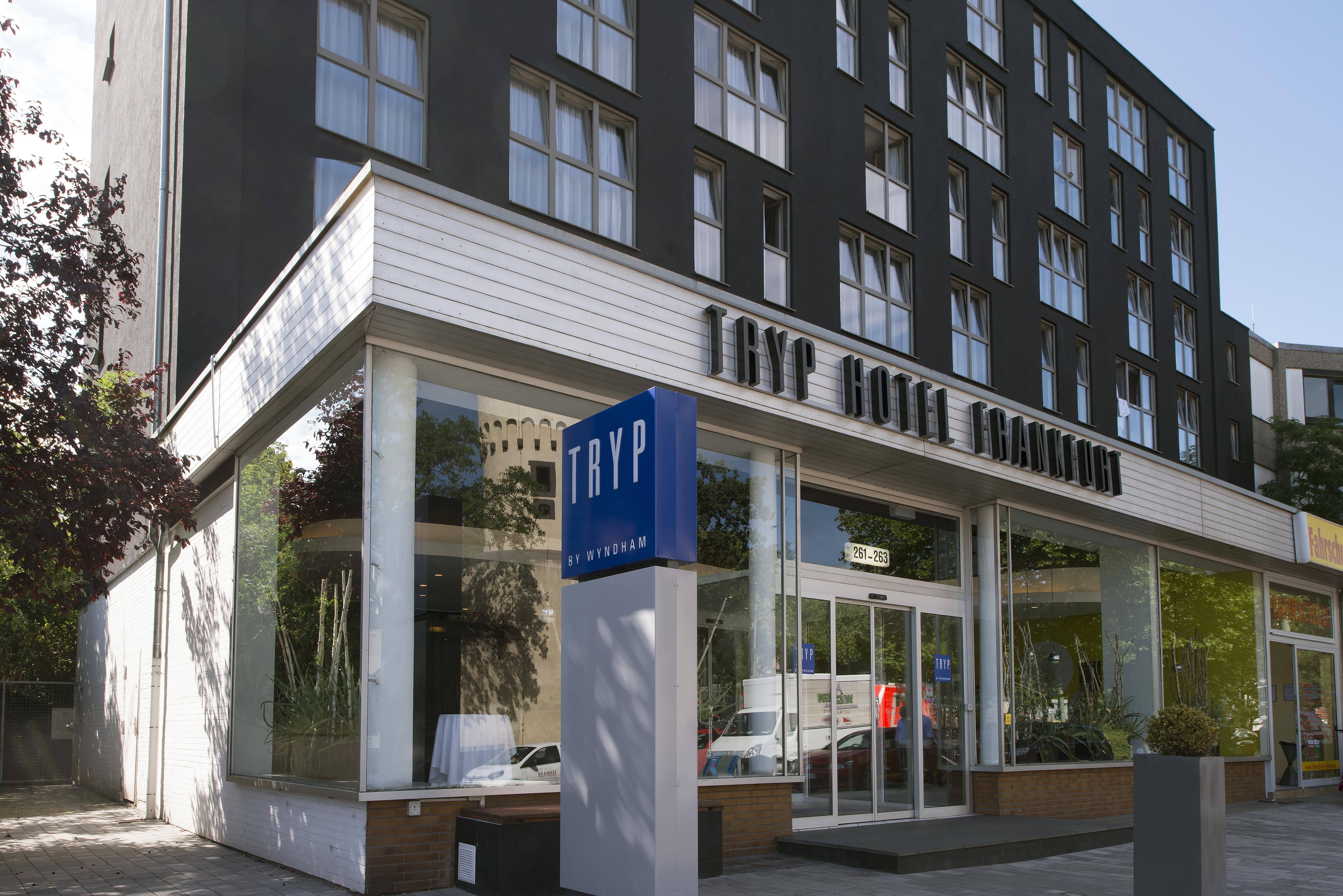 Tryp By Wyndham Frankfurt Hotell Frankfurt am Main Exteriör bild