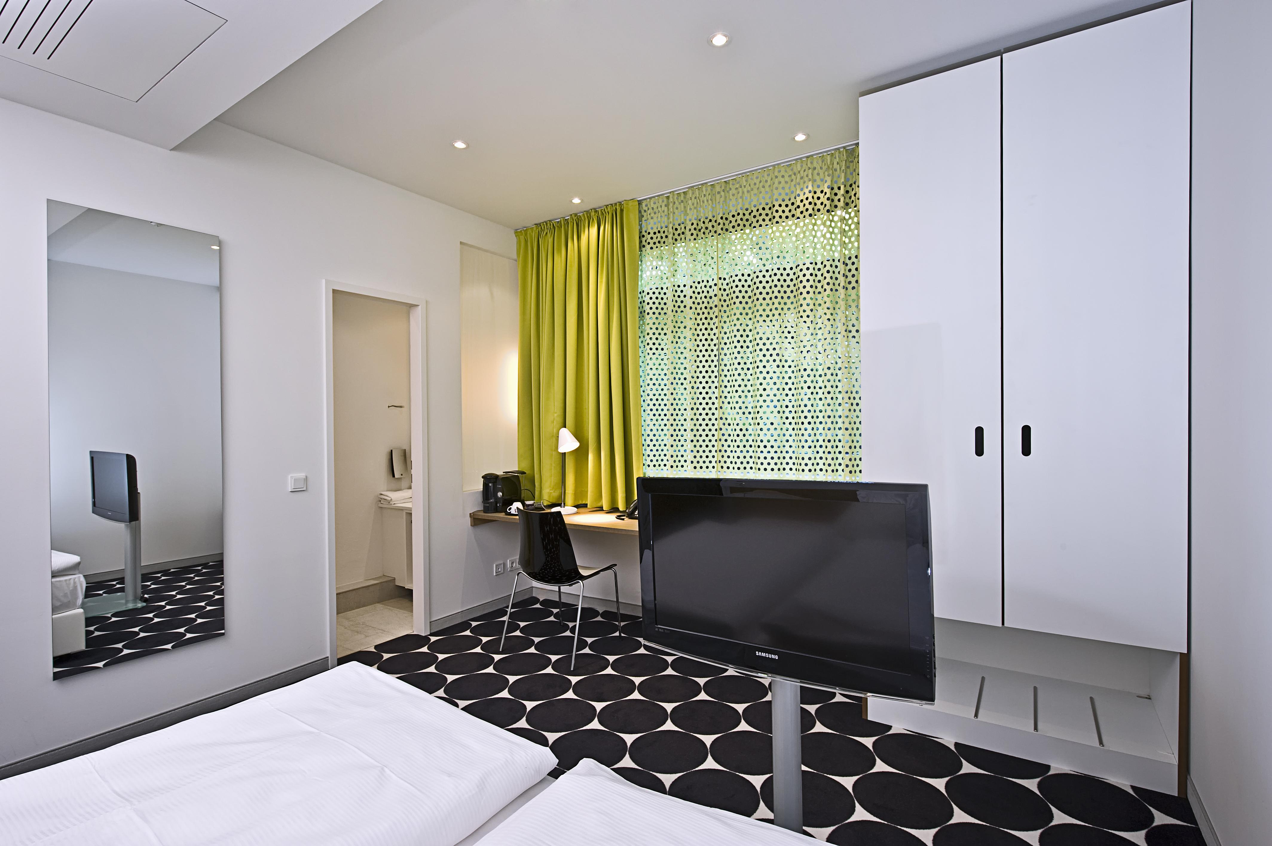 Tryp By Wyndham Frankfurt Hotell Frankfurt am Main Exteriör bild